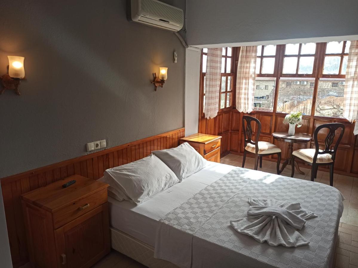 Tas Motel Side Luaran gambar